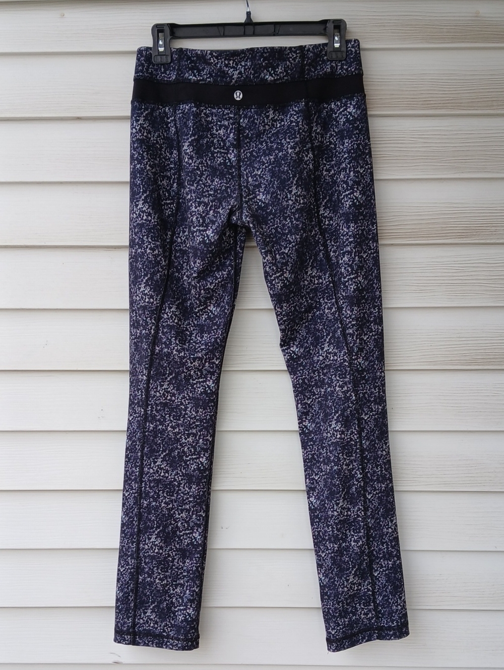Lululemon Abstract Leggings in Black & Purple